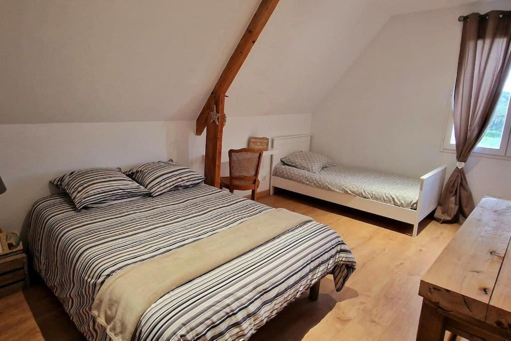 Appartement Charmant Et Spacieux Осер Экстерьер фото